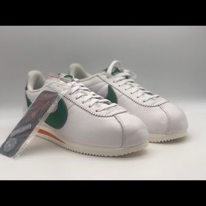 SOLD Stranger Things x Cortez 'Hawkins High'